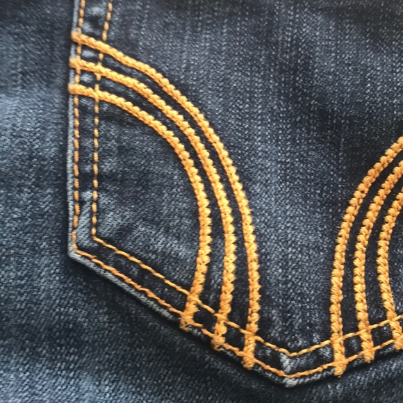 SOLD Hollister Shorts - Picture 5 of 5